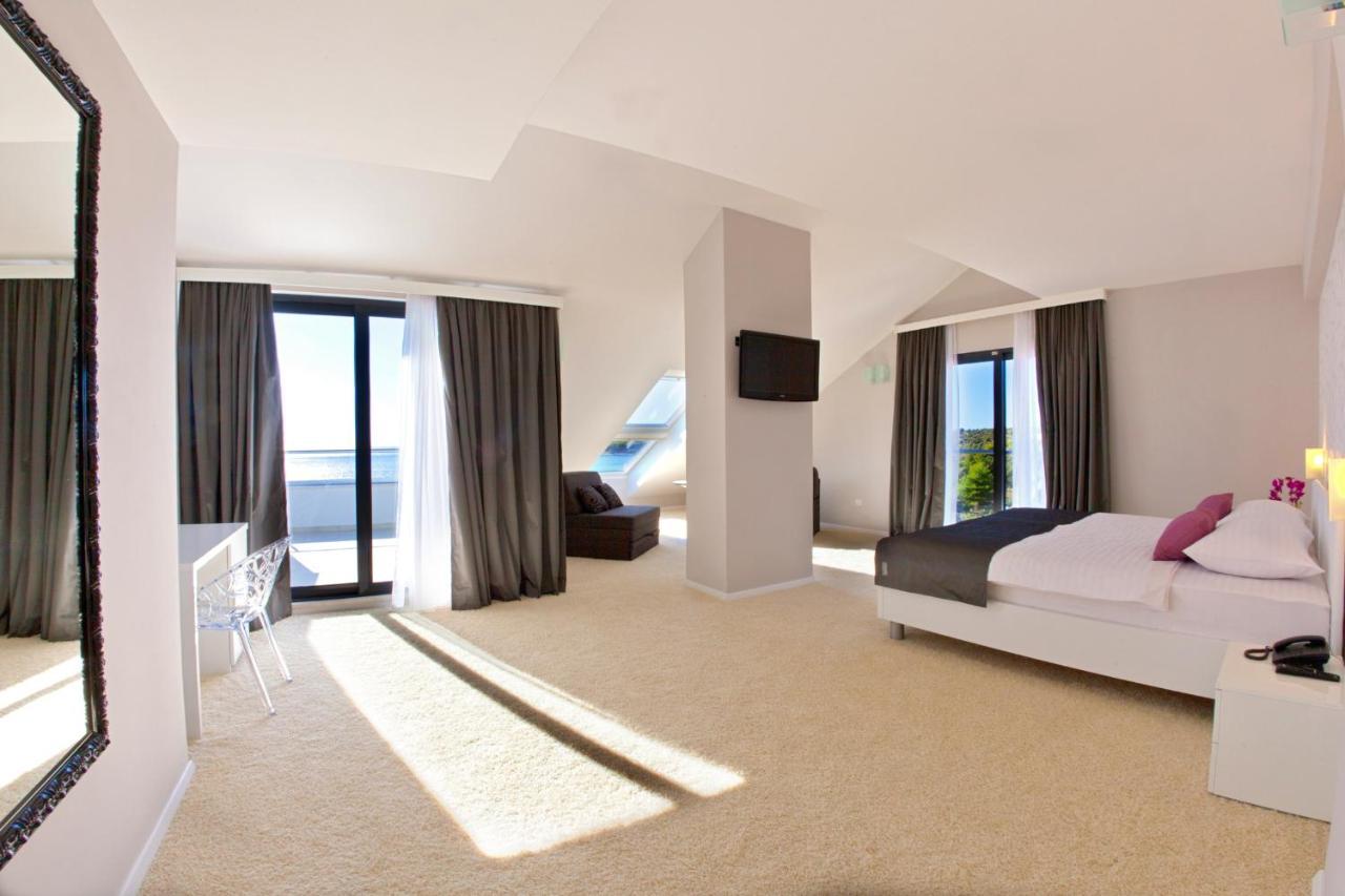 Boutique Hotel Life Rogoznica  Bagian luar foto