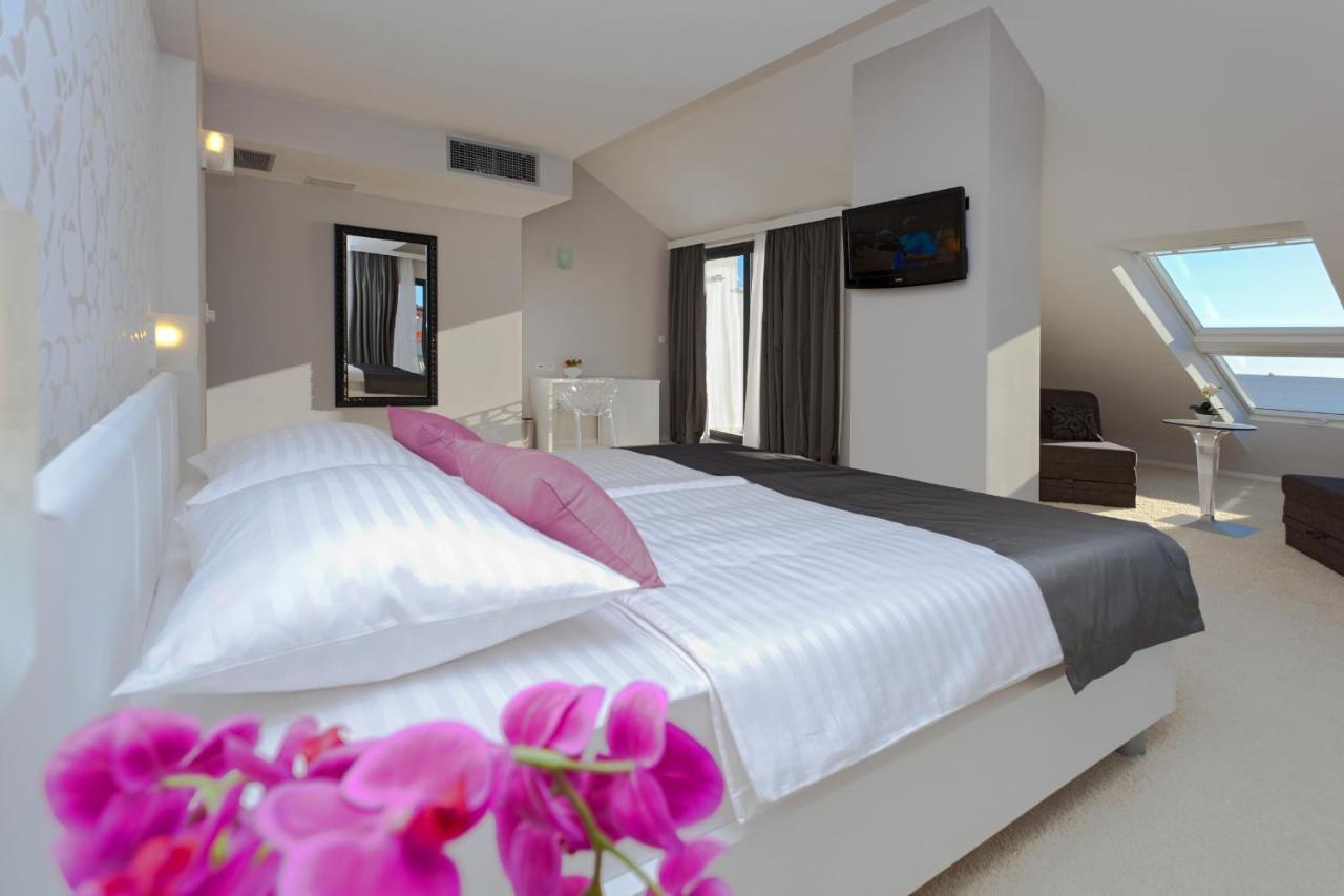 Boutique Hotel Life Rogoznica  Bagian luar foto