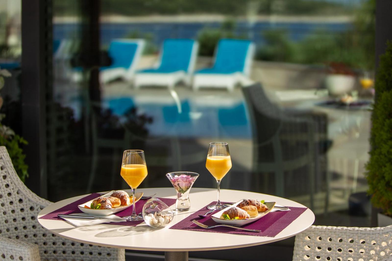 Boutique Hotel Life Rogoznica  Bagian luar foto